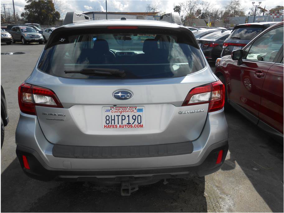 Used 2019 Subaru Outback 2.5i image 17