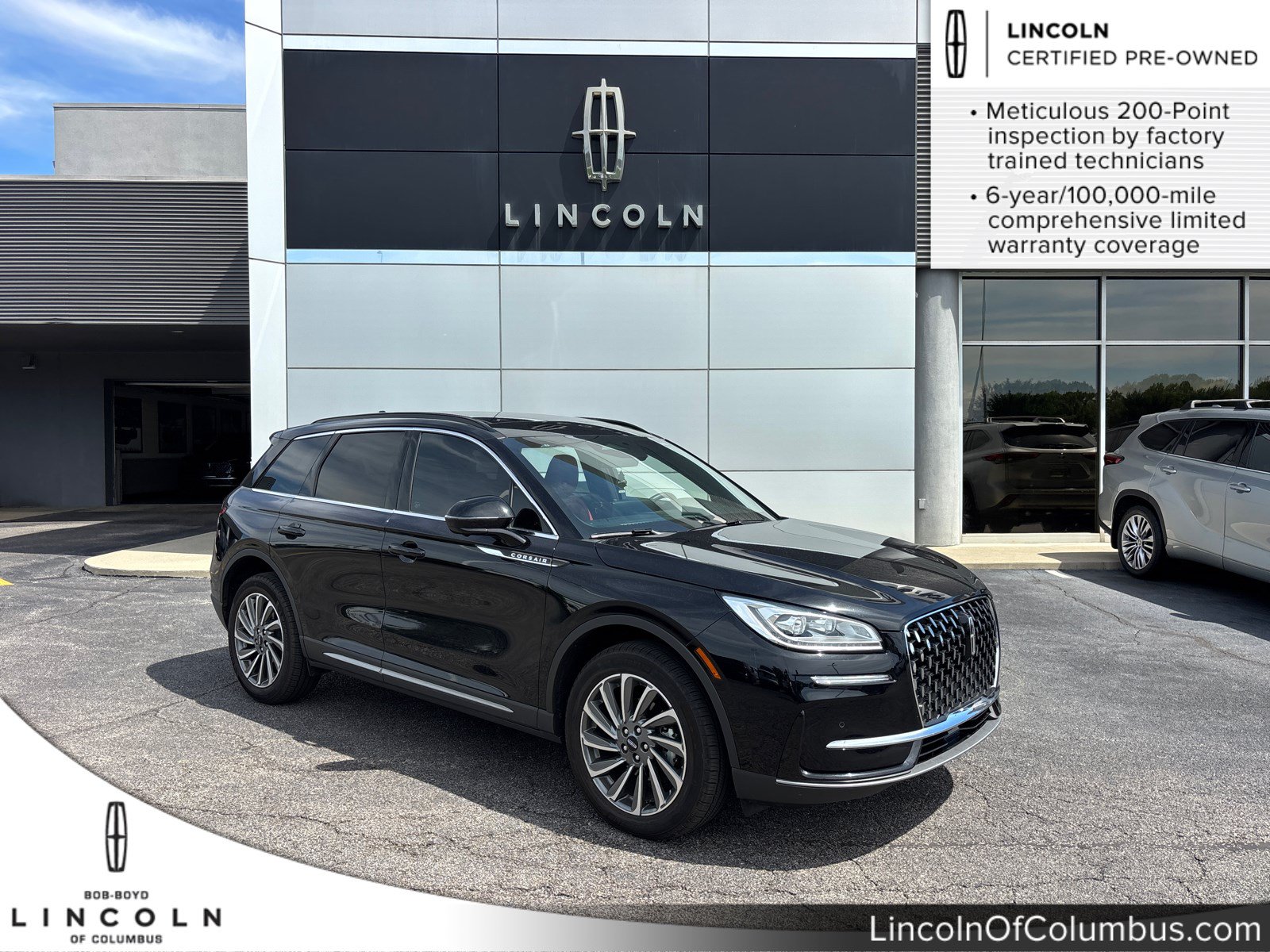 Certified 2025 Lincoln Corsair Reserve AWD/4WD image 1
