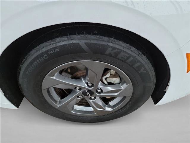 Used 2023 Kia K5 LXS FWD image 10