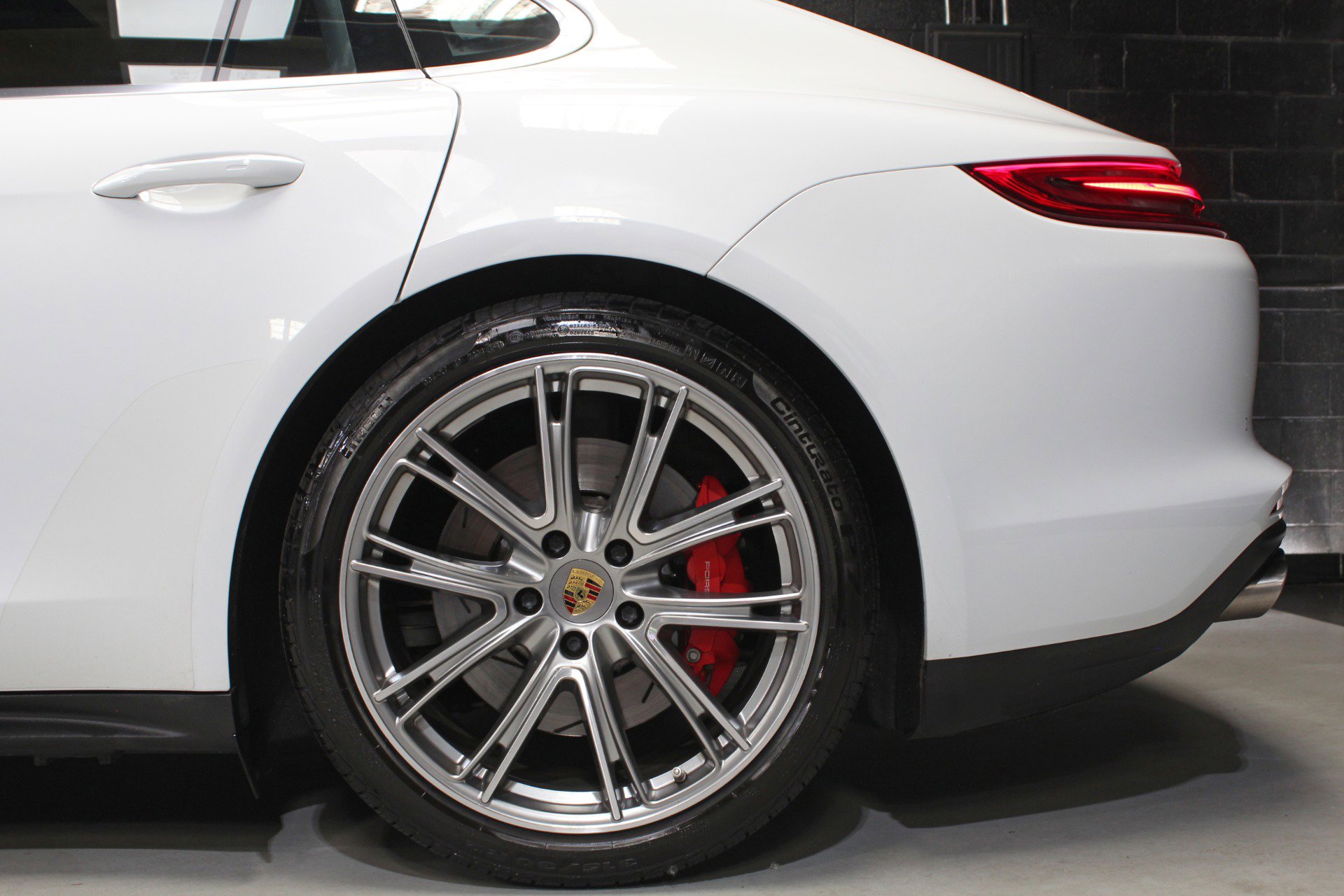 Used 2018 Porsche Panamera Turbo AWD/4WD image 5