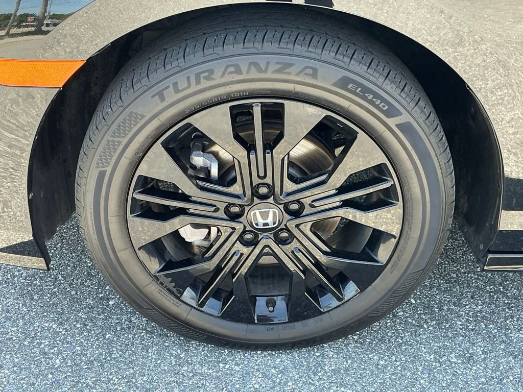 Certified 2025 Honda Odyssey Sport-L image 16