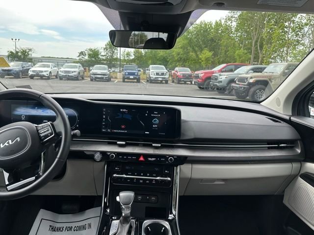 Used 2024 Kia Carnival SX image 26