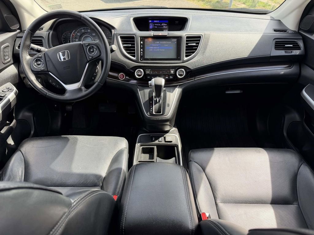 Used 2016 Honda CR-V Touring image 2