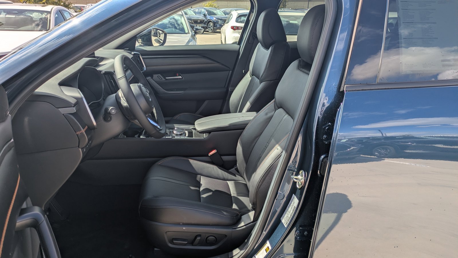 New 2026 MAZDA CX-50 AWD 2.5 Hybrid w/ Weather Package image 11