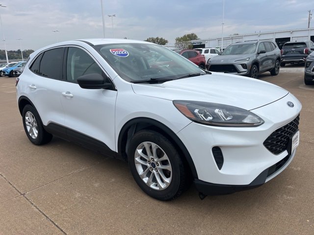Used 2022 Ford Escape SE w/ Cold Weather Package