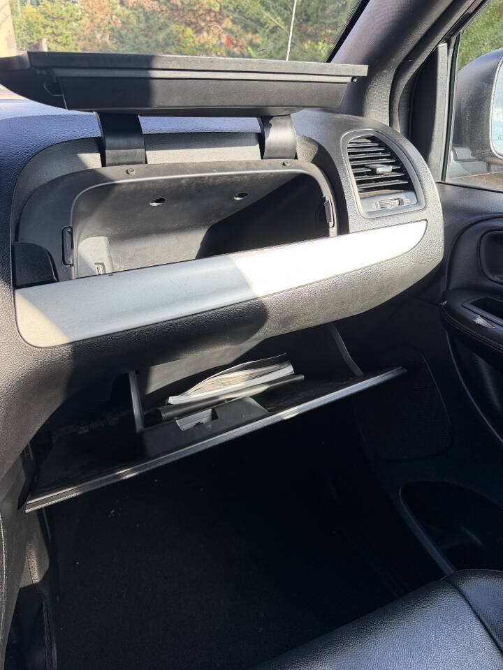 Used 2018 Dodge Grand Caravan GT FWD image 23