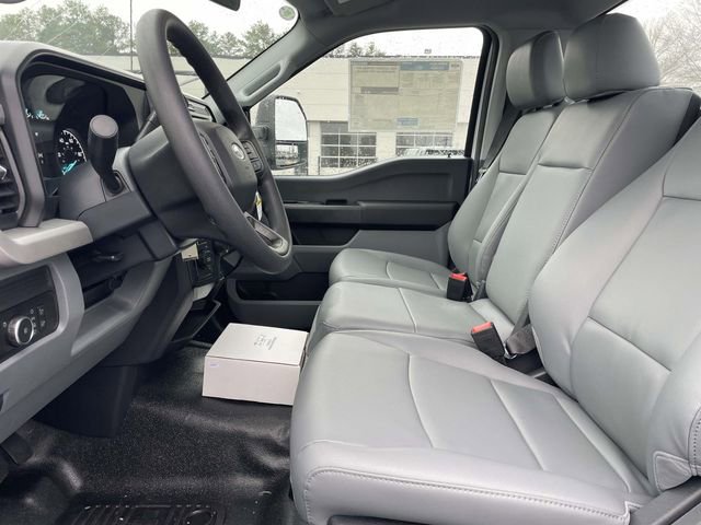 New 2026 Ford F550 2WD Regular Cab Super Duty image 14