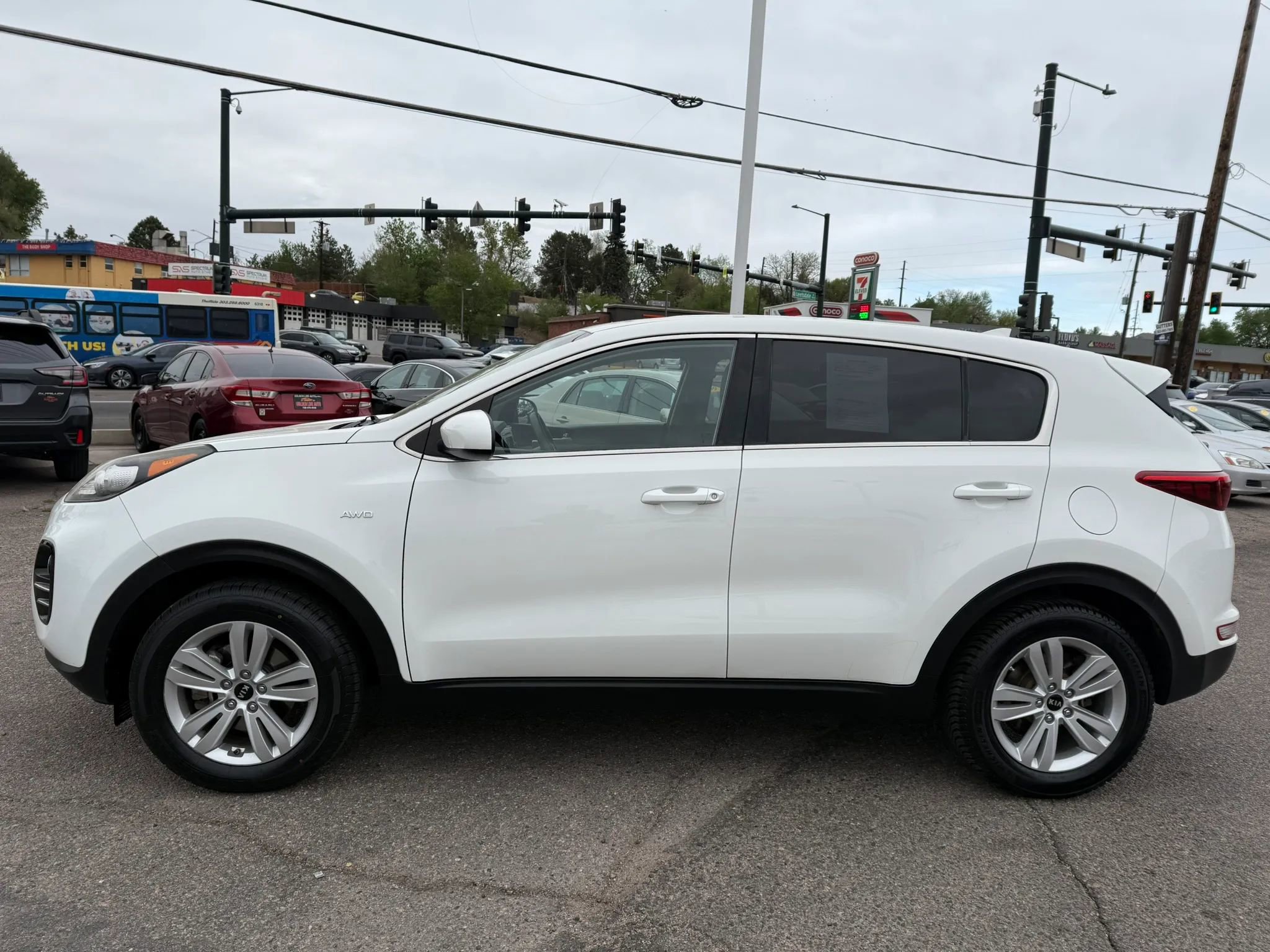 Used 2017 Kia Sportage LX AWD/4WD image 5