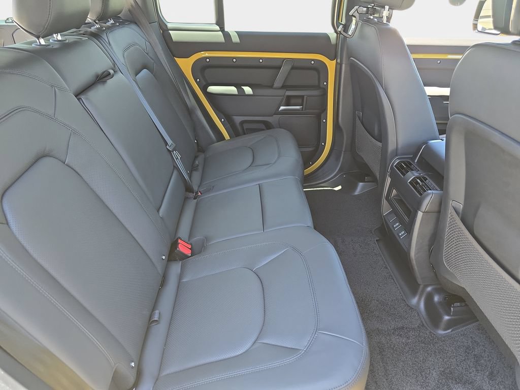 New 2026 Land Rover Defender 110 Trophy Edition AWD/4WD image 11