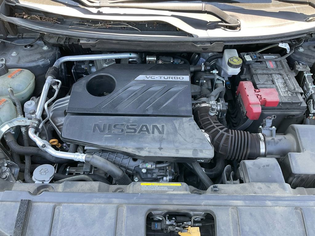Used 2023 Nissan Rogue SV image 32