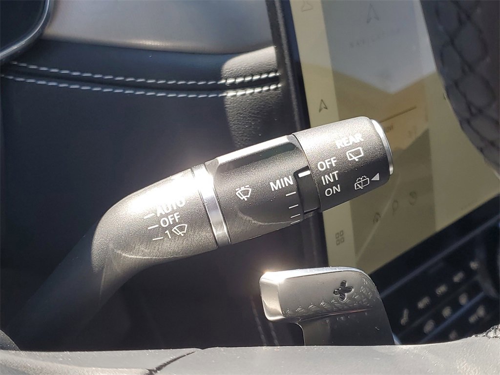 New 2025 Jaguar F-PACE R-Dynamic S image 19