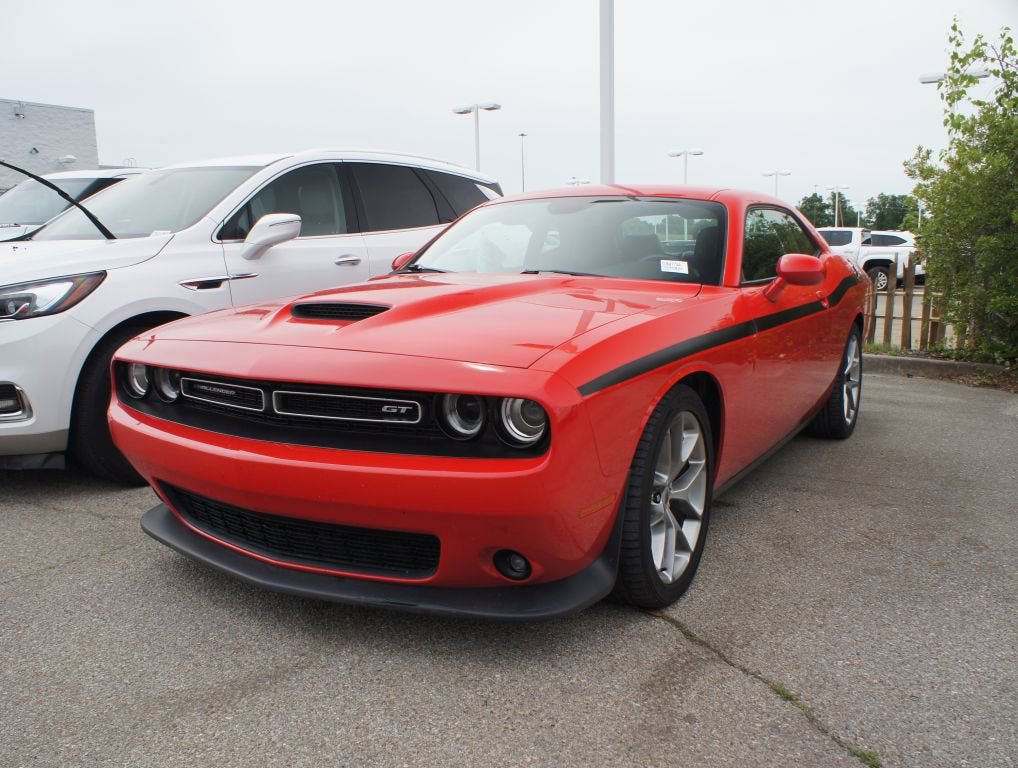 Used 2019 Dodge Challenger GT w/ Plus Package RWD image 5