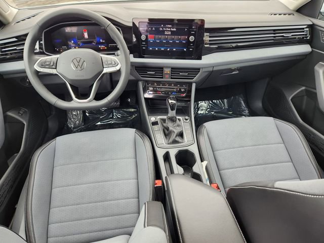 New 2026 Volkswagen Jetta SE FWD image 25