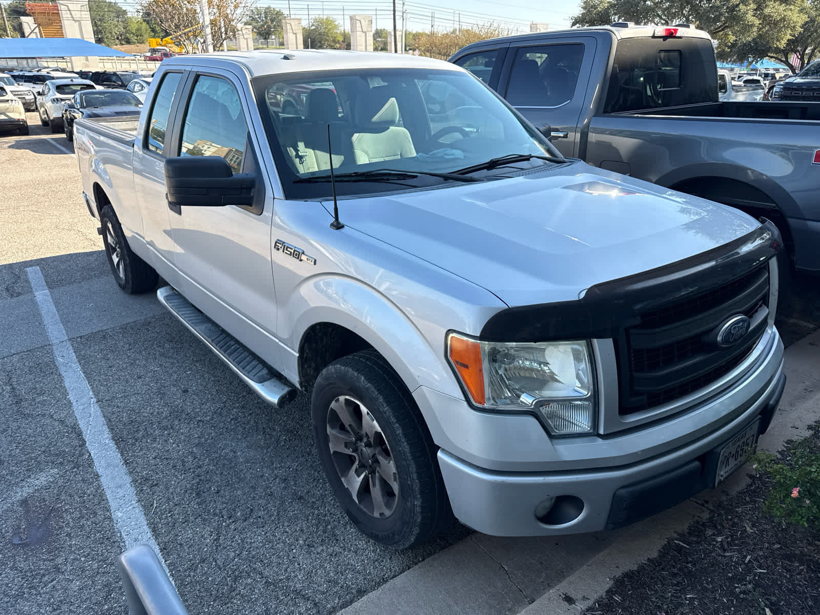 Used 2013 Ford F150 STX w/ Mid Equipment Group RWD image 2