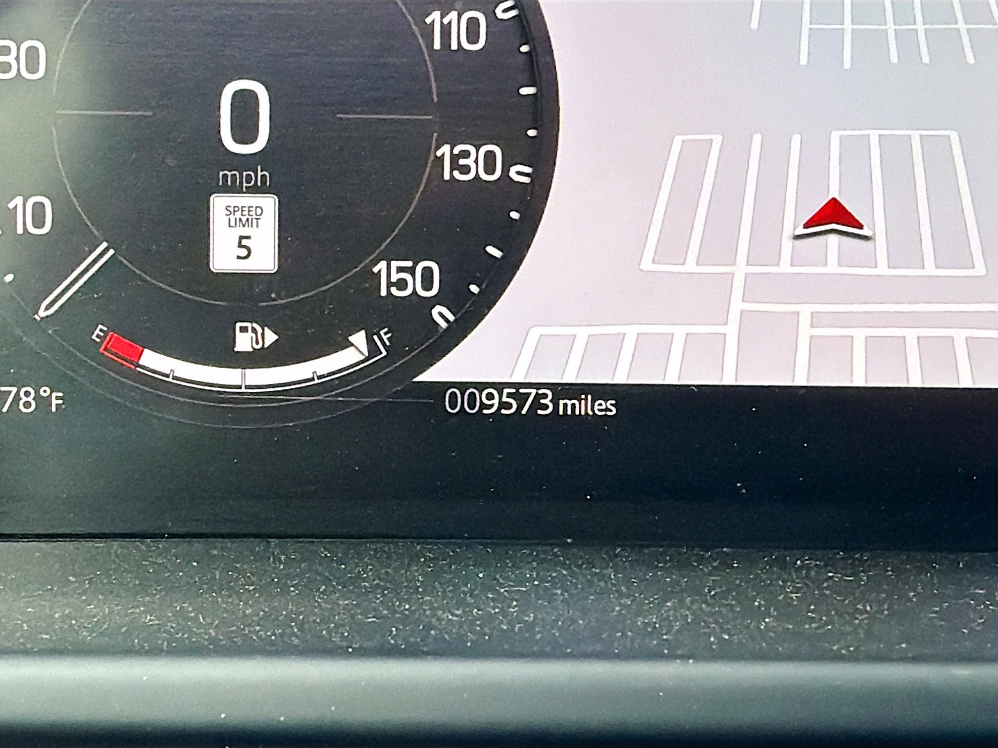 Used 2025 Land Rover Defender 110 S image 41