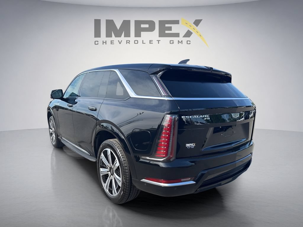 Used 2025 Cadillac Escalade IQ Luxury 1 AWD/4WD image 3