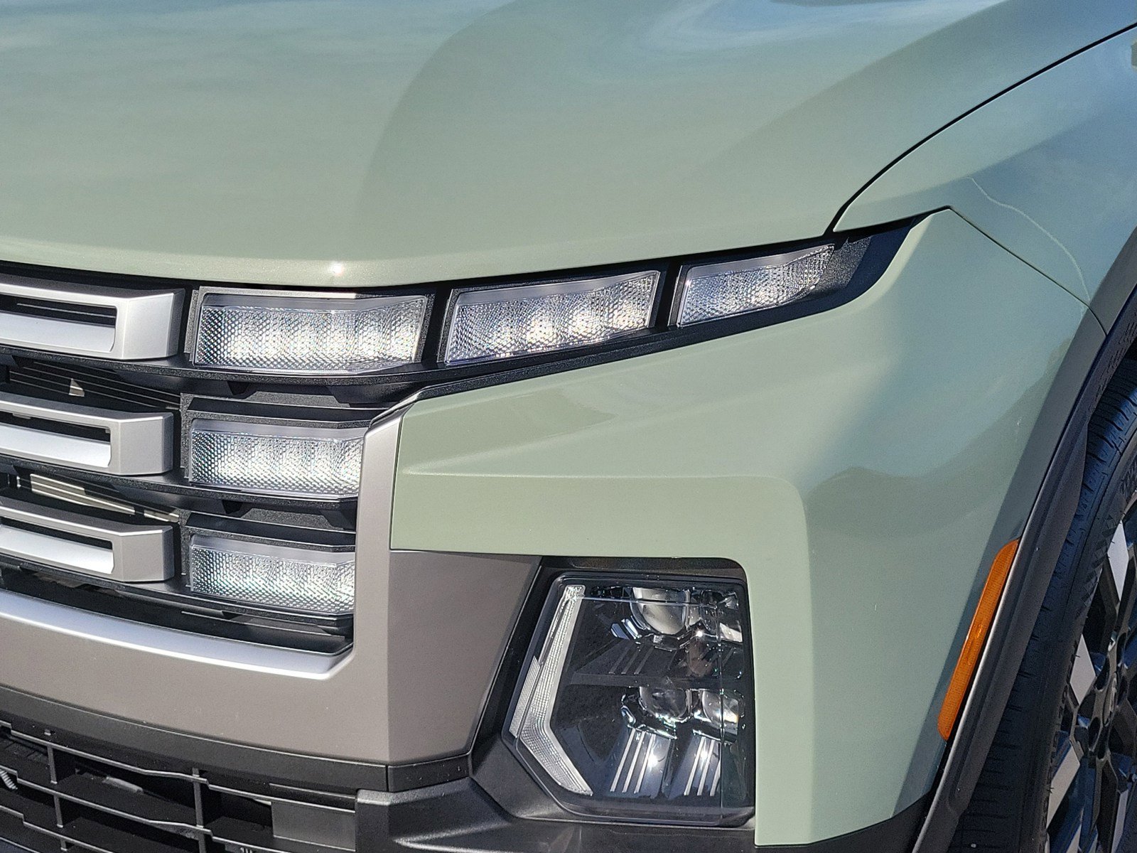 Used 2025 Hyundai Santa Cruz SEL image 10