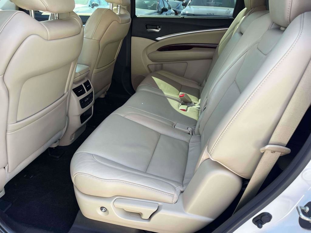 Used 2016 Acura MDX SH-AWD image 6