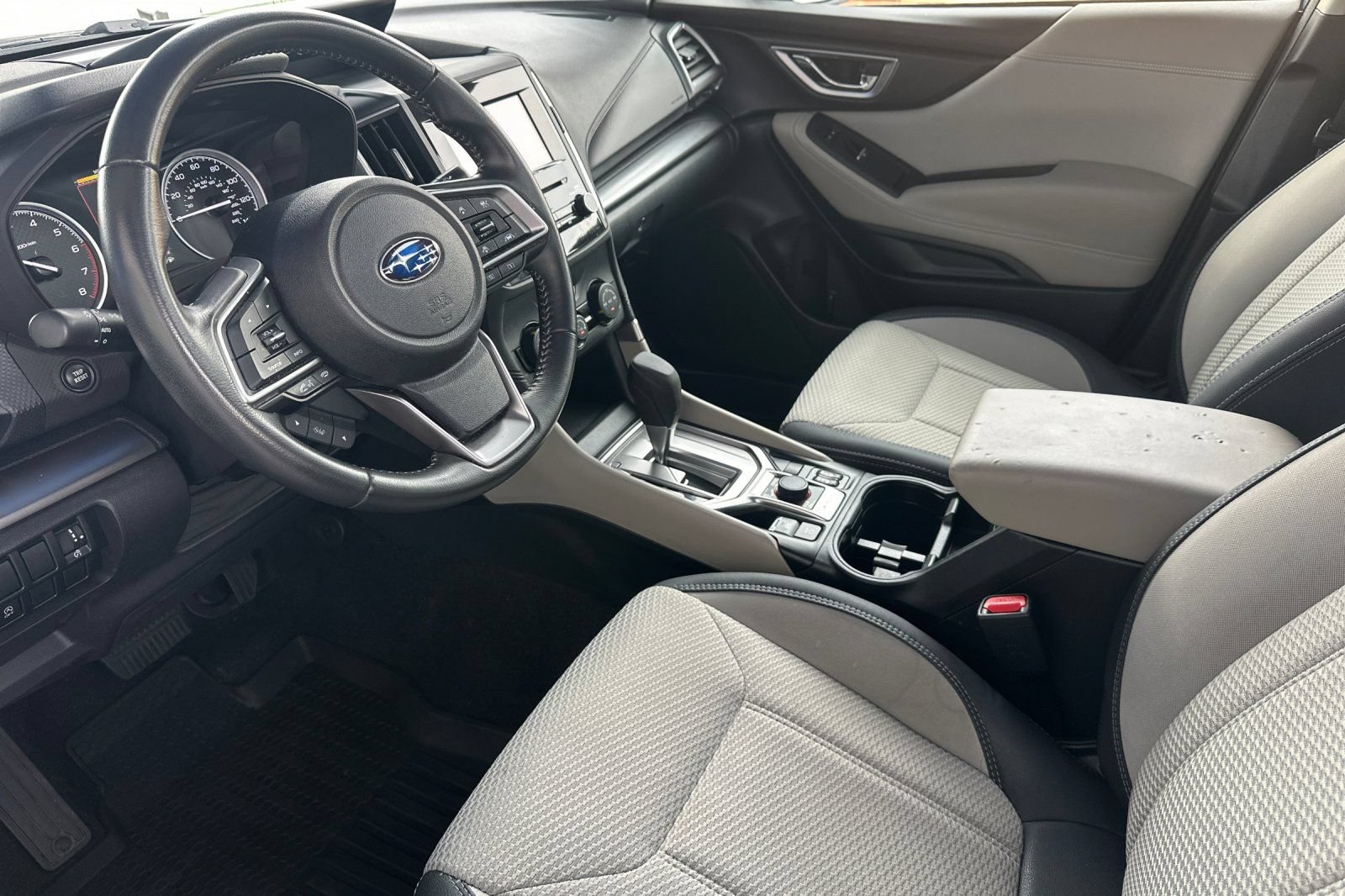 Used 2019 Subaru Forester Premium AWD/4WD image 13