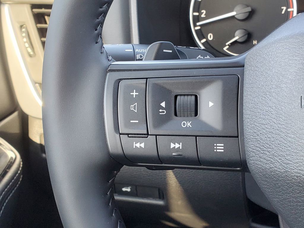 New 2026 Nissan Rogue SV image 18