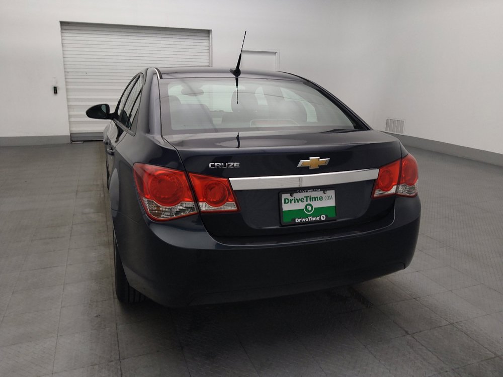 Used 2014 Chevrolet Cruze LS FWD image 6