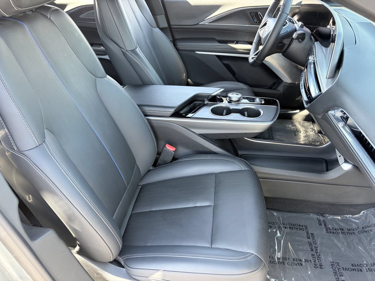 Certified 2024 Cadillac Lyriq Sport AWD/4WD image 11