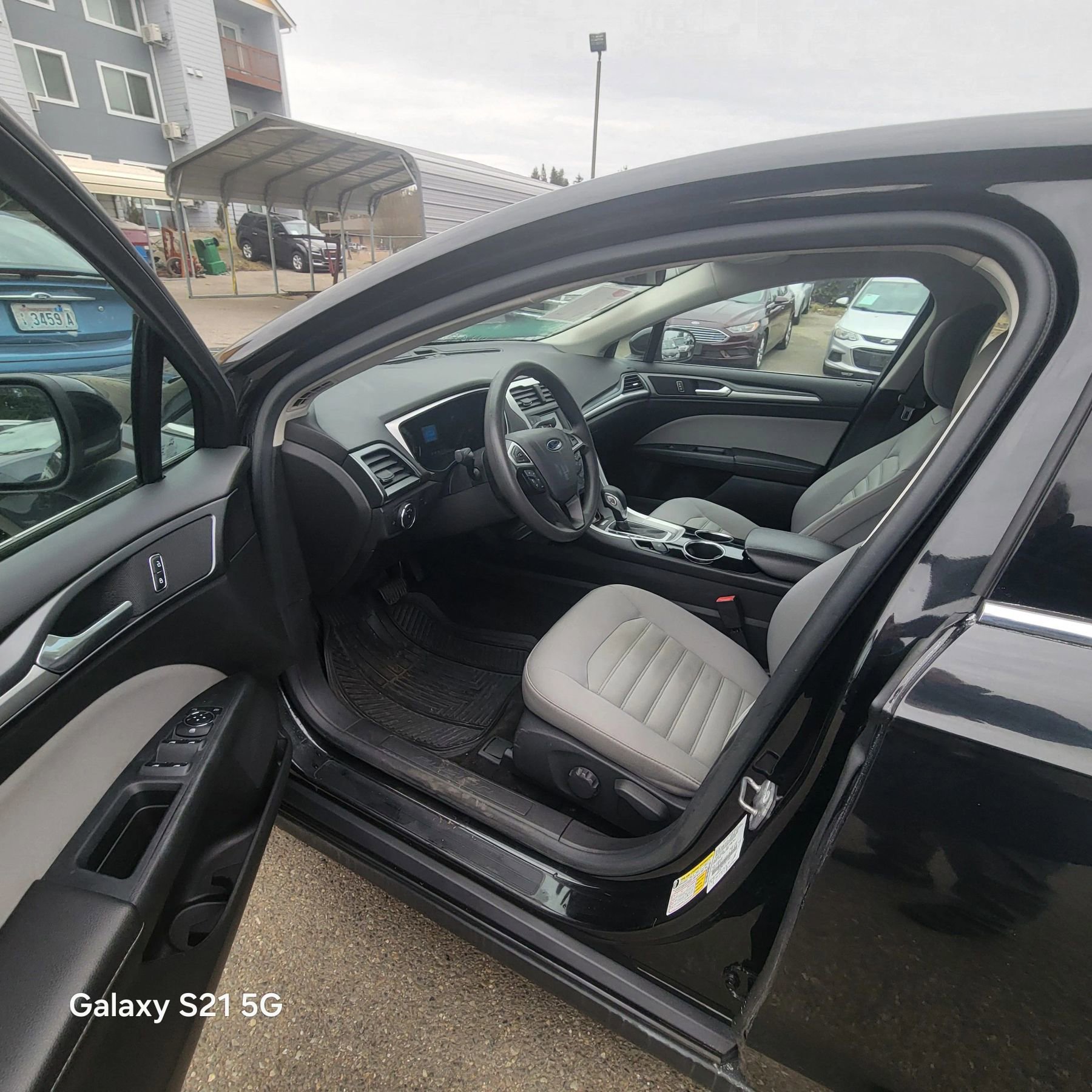 Used 2014 Ford Fusion S image 10