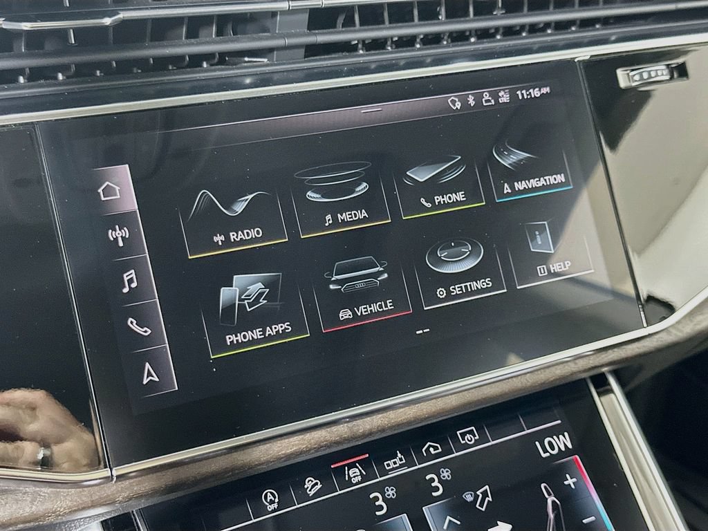 Used 2019 Audi Q8 Premium Plus AWD/4WD image 28