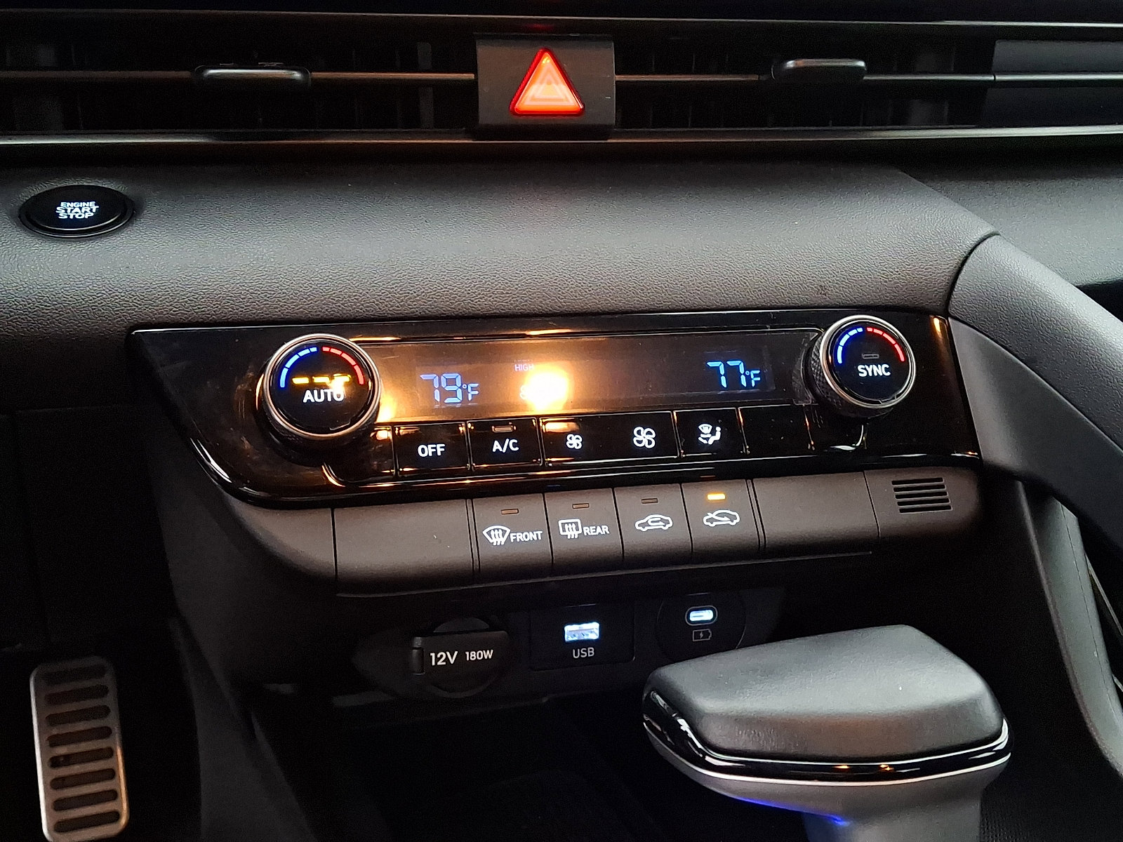 Used 2025 Hyundai Elantra Sport w/ Cargo Package image 23