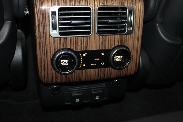 Used 2018 Land Rover Range Rover Supercharged AWD/4WD image 13
