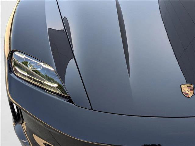 New 2025 Porsche Taycan GTS AWD/4WD image 12
