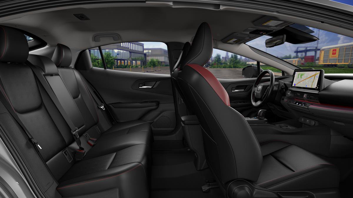 New 2026 Toyota Prius Plug-In Hybrid FWD image 21