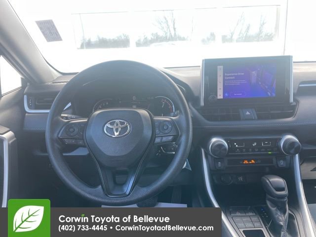 Used 2023 Toyota RAV4 LE image 21