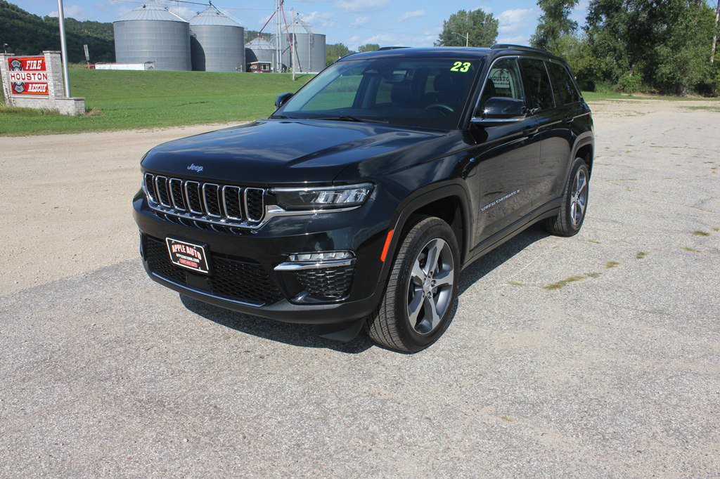 Used 2023 Jeep Grand Cherokee 4WD 4xe