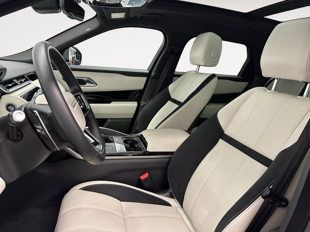 Used 2023 Land Rover Range Rover Velar R-Dynamic S image 9