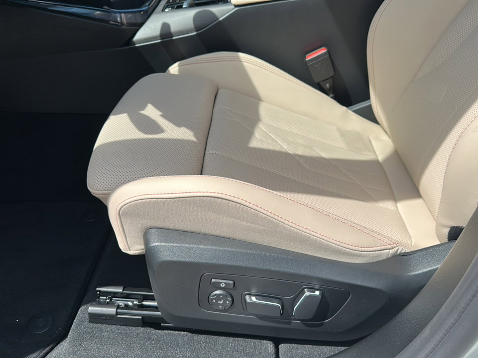 New 2026 BMW X3 xDrive30 w/ M Sport Package AWD/4WD image 12