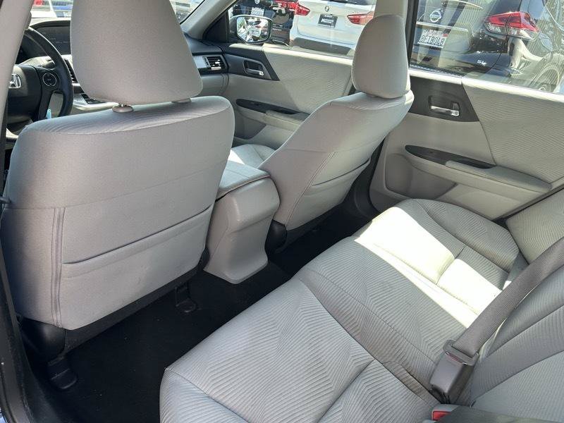 Used 2015 Honda Accord LX image 13