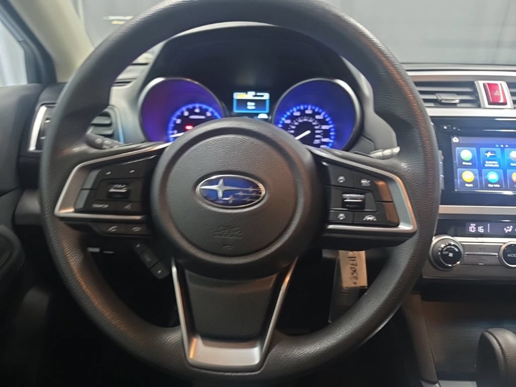 Used 2019 Subaru Outback 2.5i AWD/4WD image 11