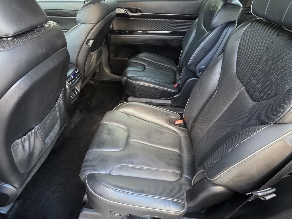 Used 2024 Hyundai Palisade Calligraphy image 10