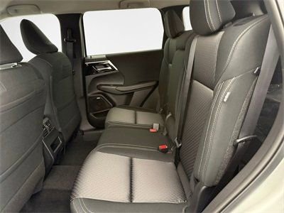 New 2026 Mitsubishi Outlander ES image 23