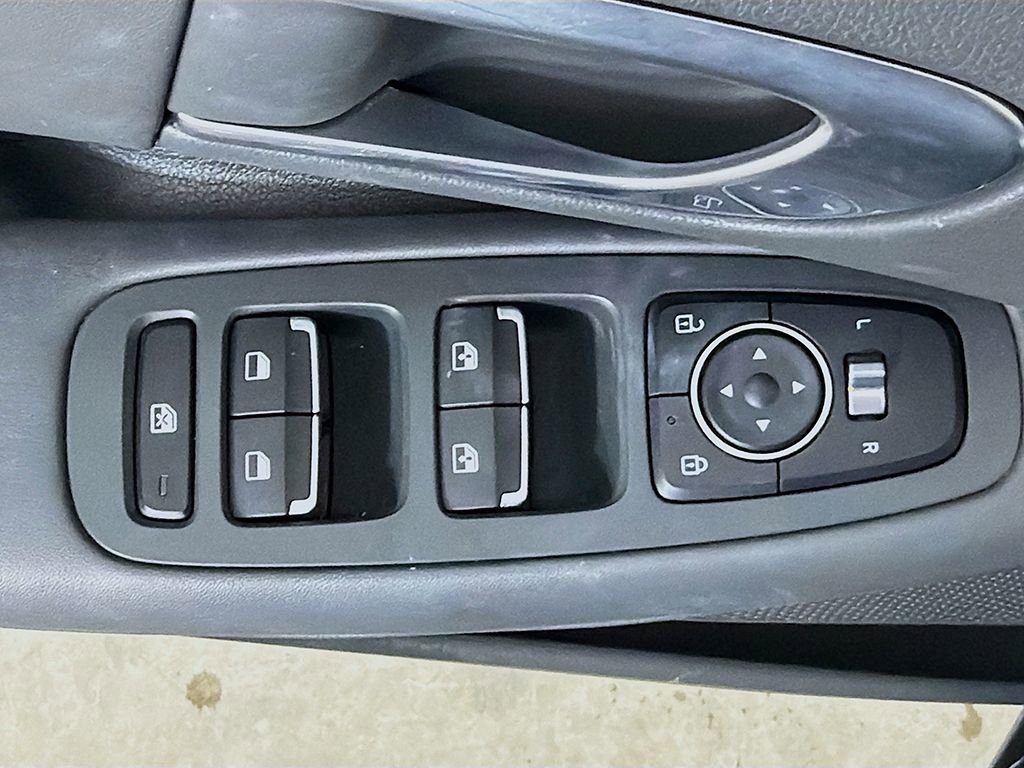 Used 2023 Hyundai Sonata SEL Plus image 30