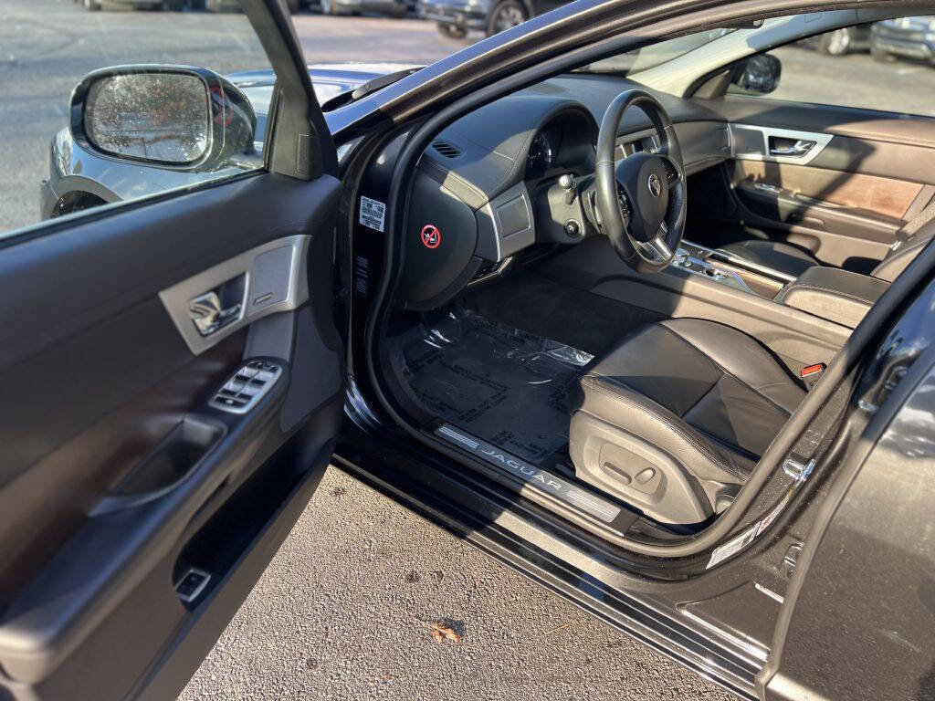 Used 2014 Jaguar XF 3.0 AWD/4WD image 7