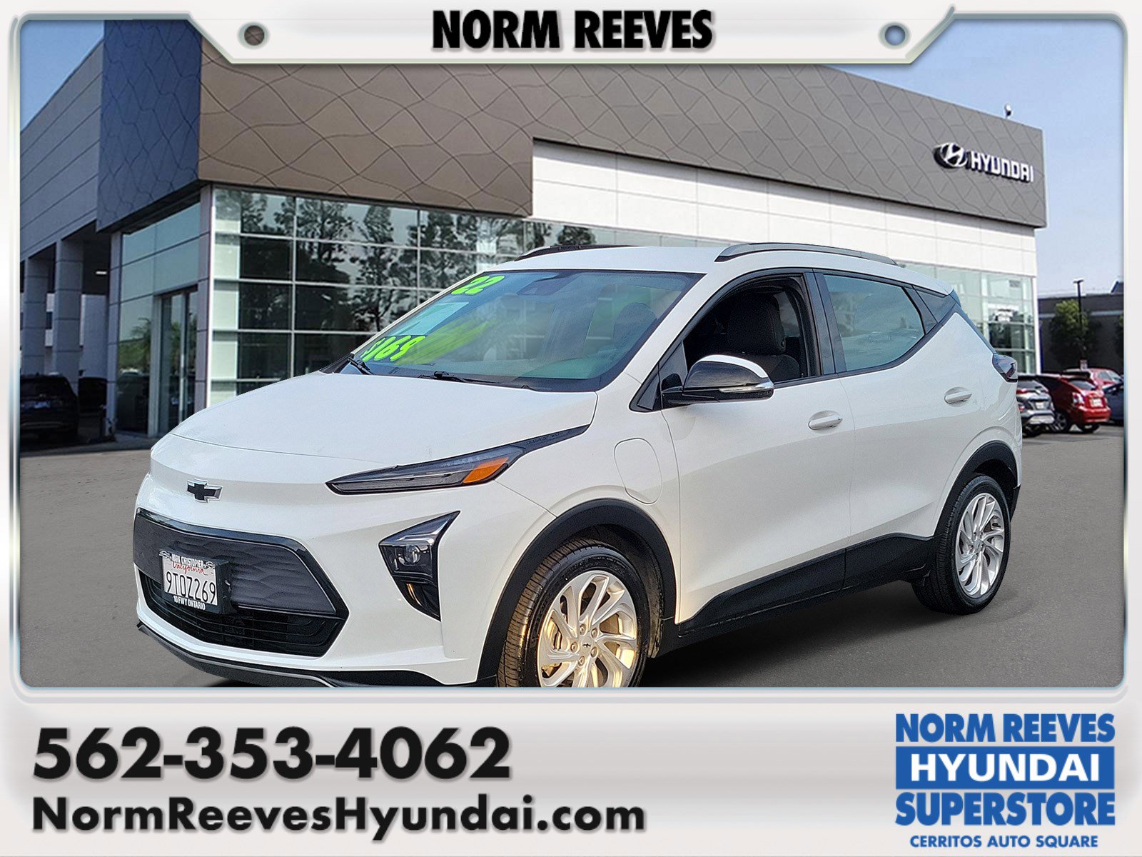 Used 2022 Chevrolet Bolt EUV LT image 1