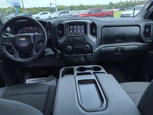 Used 2025 Chevrolet Silverado 1500 Custom w/ LPO, Dark Essentials Package AWD/4WD image 14