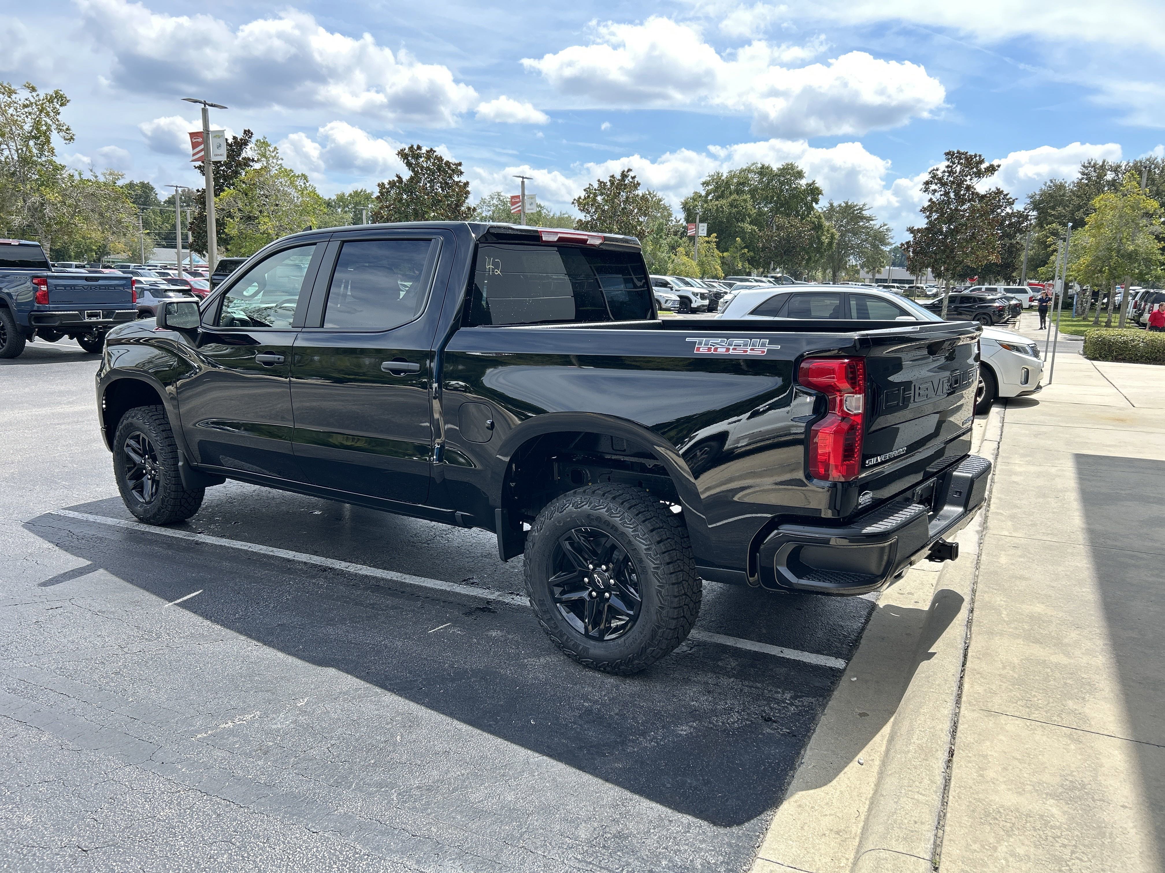 New 2026 Chevrolet Silverado 1500 Custom Trail Boss image 9
