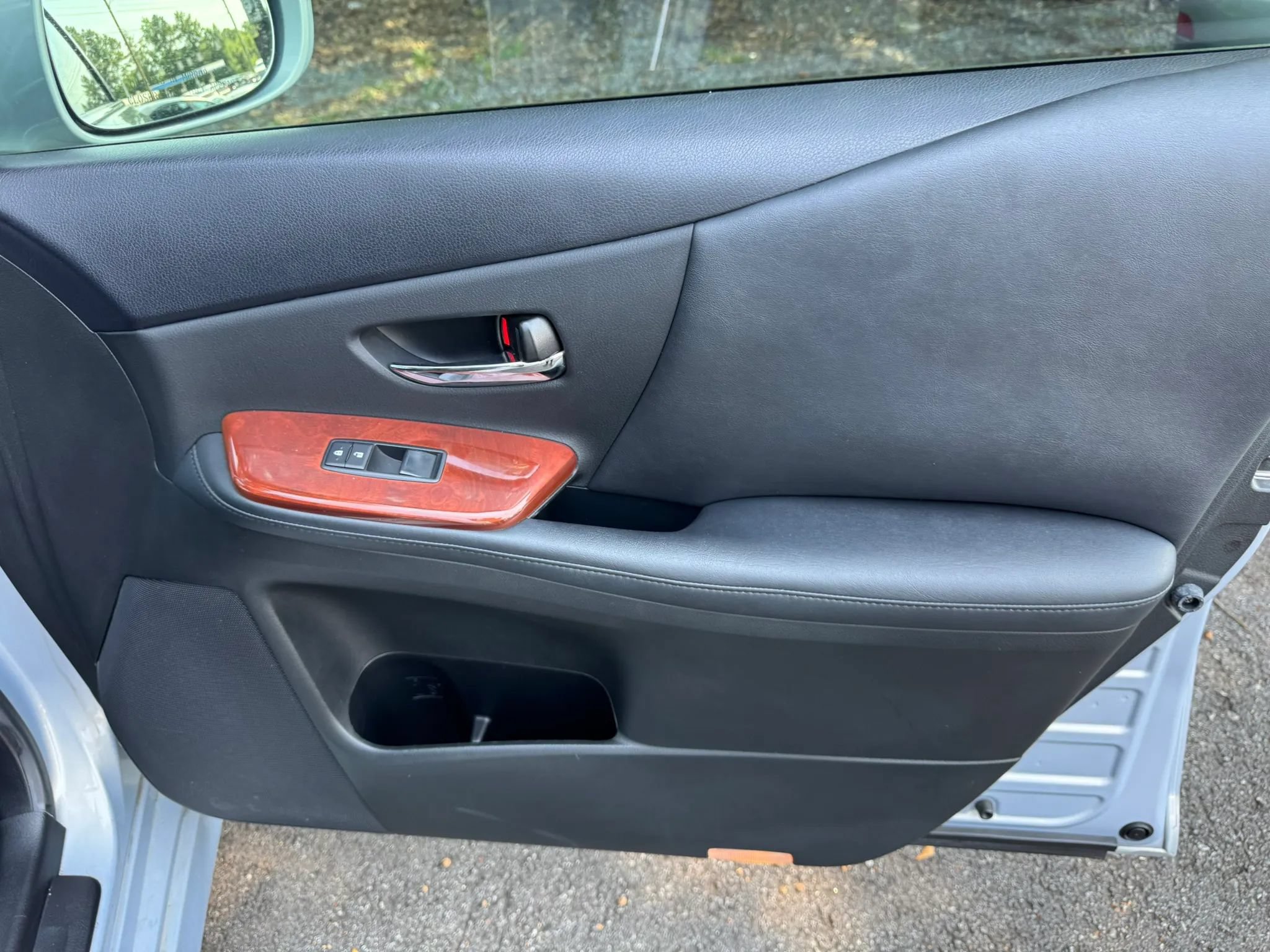 Used 2010 Lexus HS 250h FWD image 28