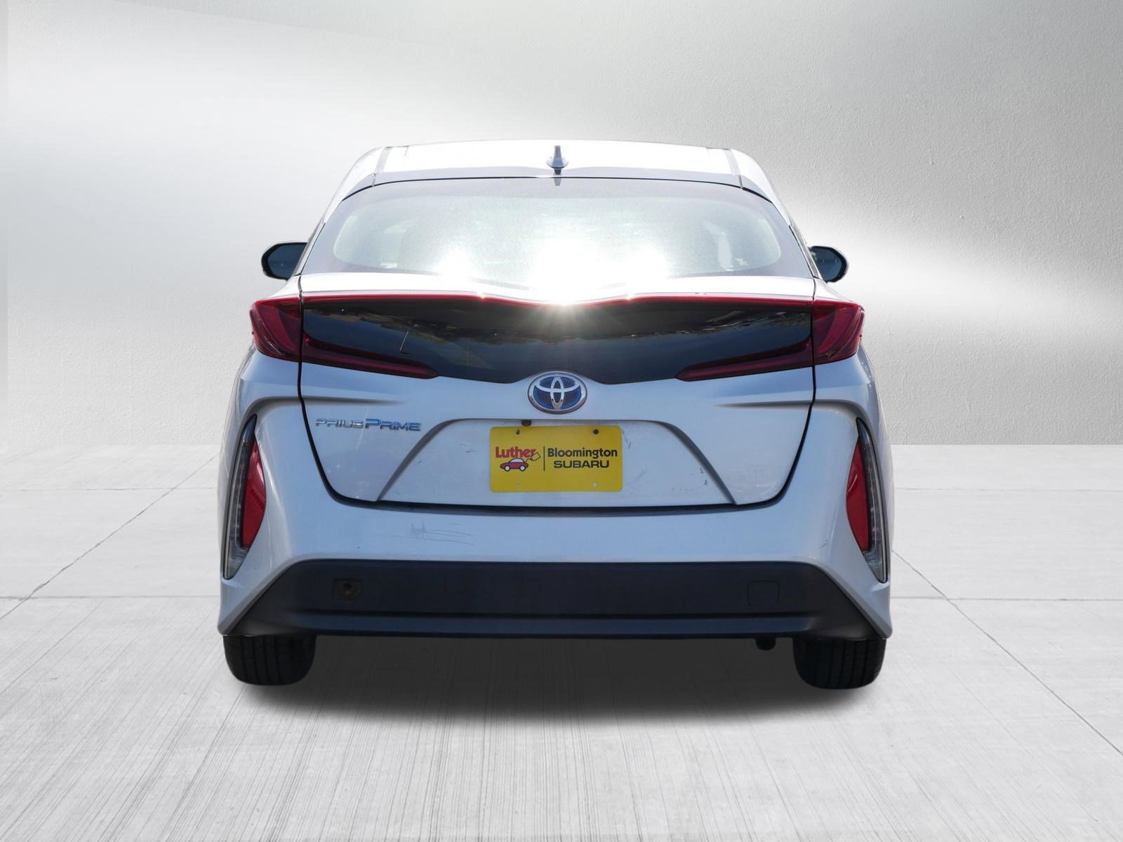 Used 2017 Toyota Prius Prime Plus w/ Carpet Mat Package FWD image 5