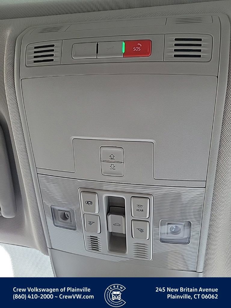 New 2026 Volkswagen Taos SE image 10