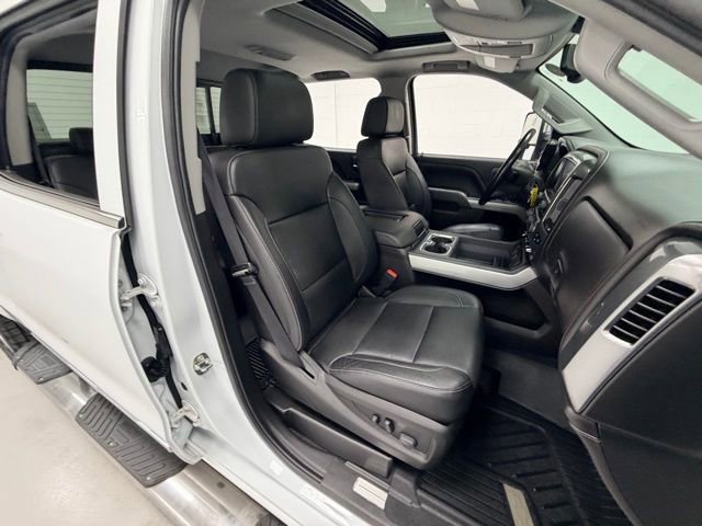 Certified 2019 Chevrolet Silverado 2500 LTZ w/ Vortec Plus Package AWD/4WD image 28