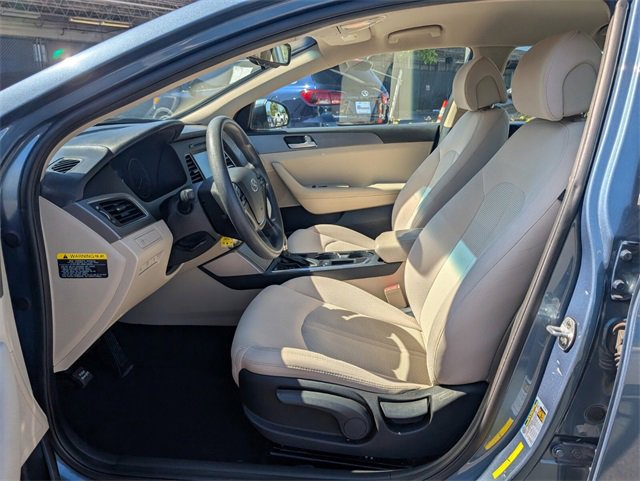 Used 2016 Hyundai Sonata SE image 5